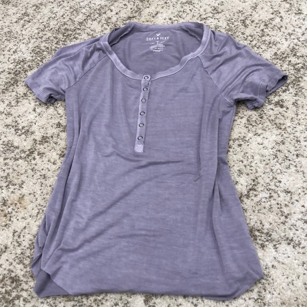 American Eagle Soft Tee